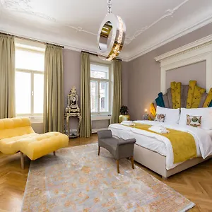 Grand By Tkc Praga