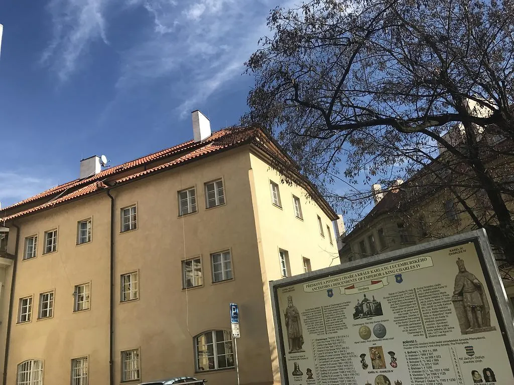 Apartments & Restaurant Tkalcovsky Dvur Prague